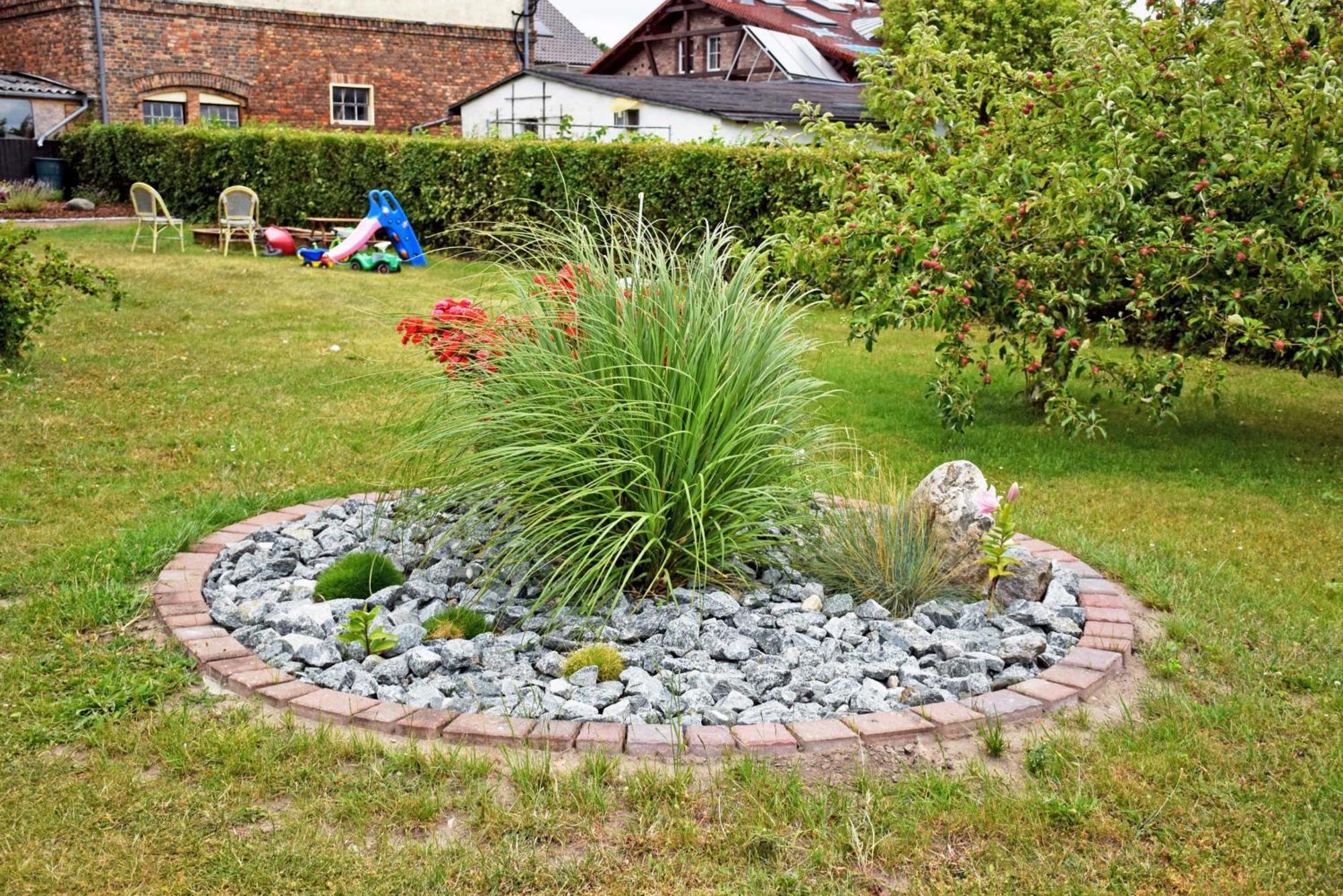 Ferienwohnung Mit Garten Und Sundblick Altefähr Exterior photo